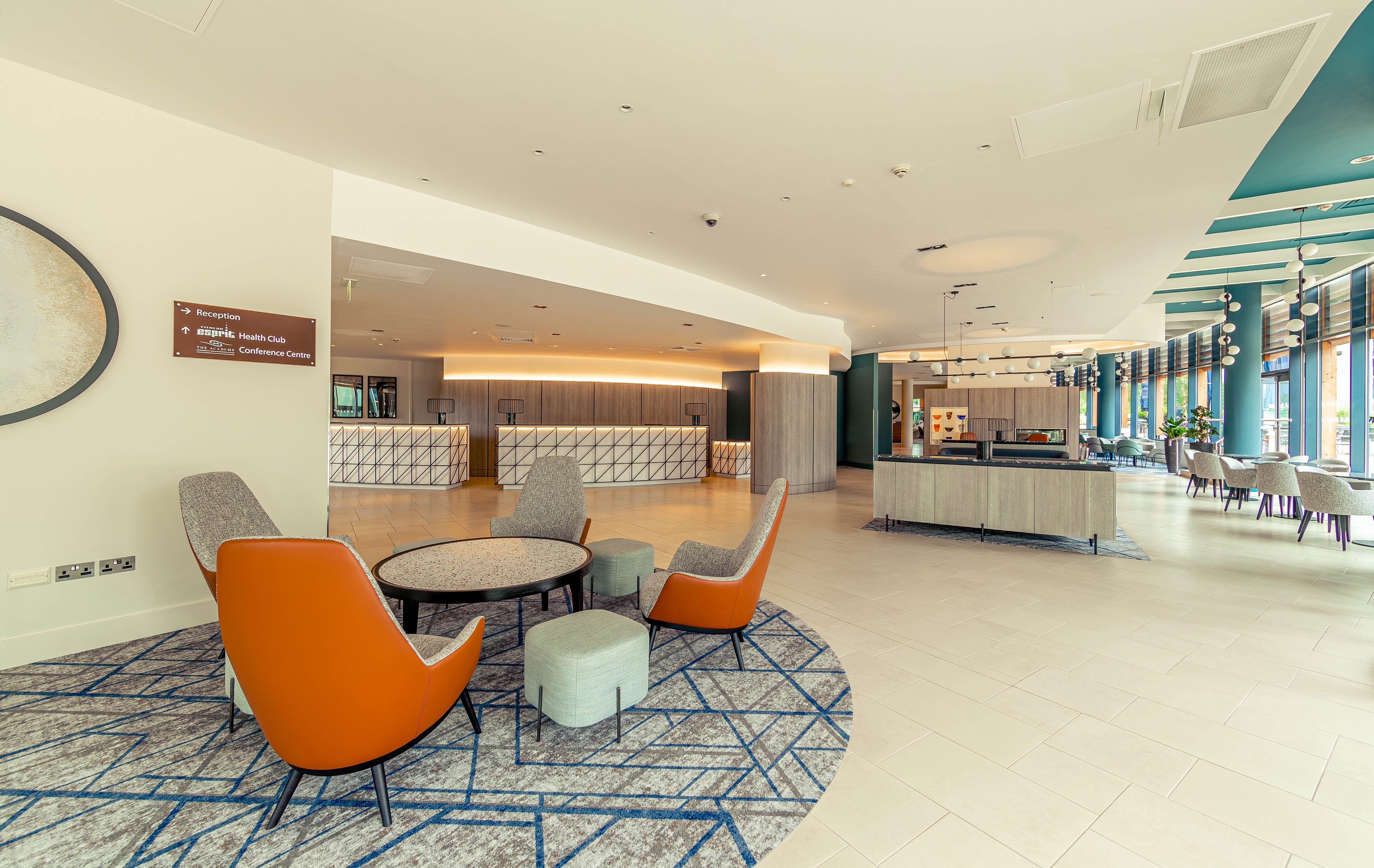 Crowne Plaza Reading Hotel Exterior foto
